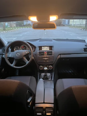 Mercedes-Benz C 220, снимка 8