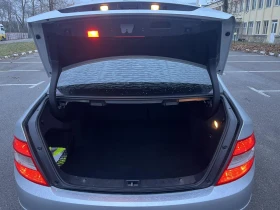Mercedes-Benz C 220, снимка 9