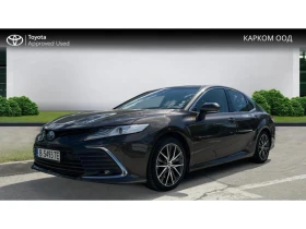 Toyota Camry LUXURY