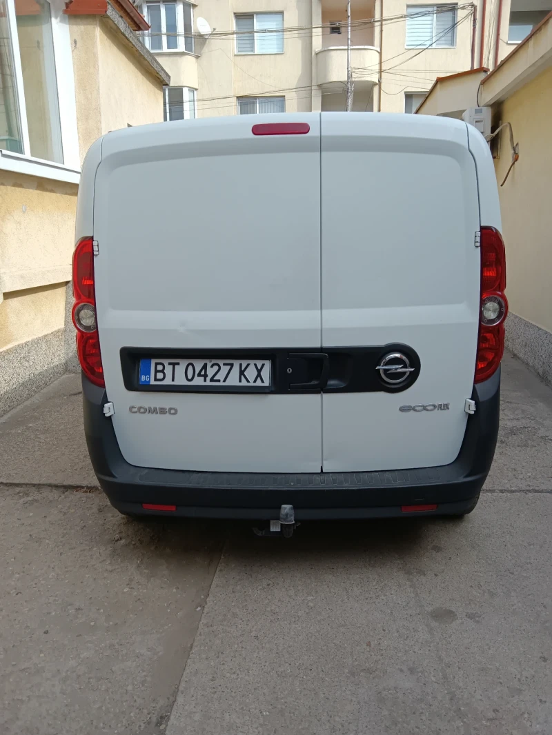 Opel Combo, снимка 6 - Автомобили и джипове - 47343701