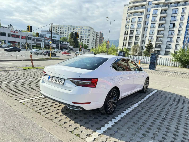 Skoda Superb 2.0 TSI 140kW L&K, снимка 3 - Автомобили и джипове - 47356666