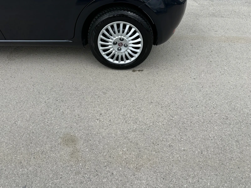 Fiat Punto 1.3-multijet-75hp-EVO-144.000km-CITY-TOP-NEW-m, снимка 7 - Автомобили и джипове - 49848240