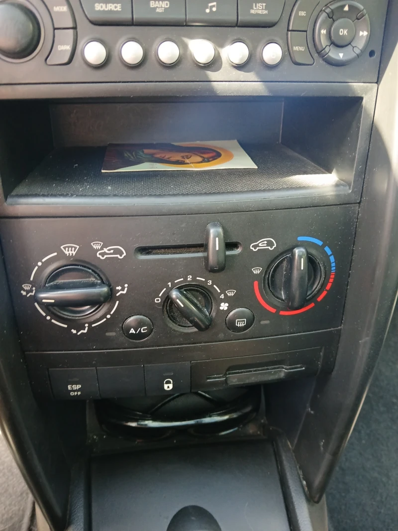 Peugeot 207 207 sw, снимка 12 - Автомобили и джипове - 52589471