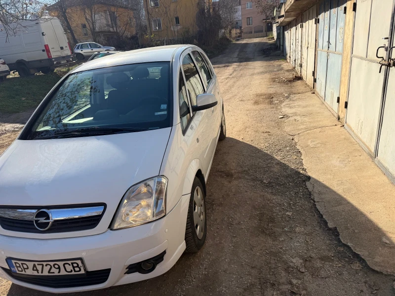 Opel Meriva, снимка 13 - Автомобили и джипове - 52835169