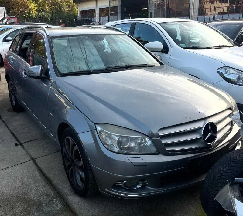Mercedes-Benz C 220 CDI W204  автомат 646.811   само на части  , снимка 5 - Автомобили и джипове - 53077344