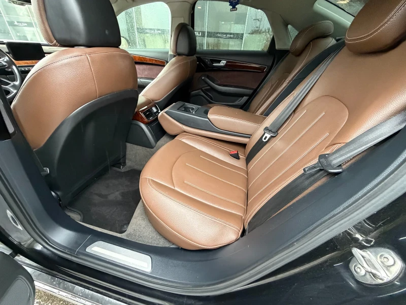 Audi A8 3.0D* Кожа* Алкантара, снимка 8 - Автомобили и джипове - 53136638