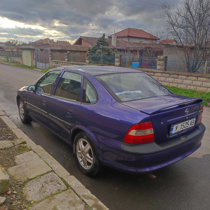 Opel Vectra, снимка 3 - Автомобили и джипове - 53296443
