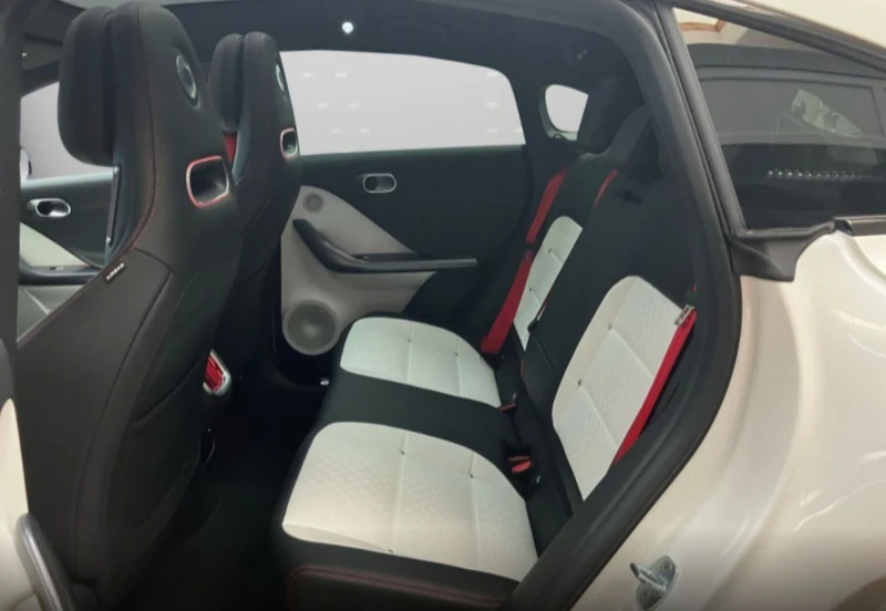 Smart #3 25th Annyversary Edition/Premium/BRABUS/Pano/360* , снимка 8 - Автомобили и джипове - 53365659