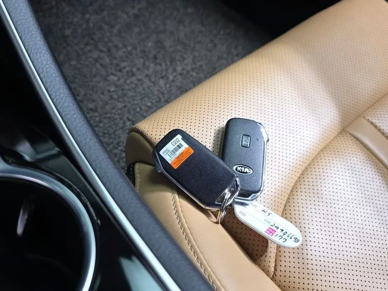 Kia K5 Generation 2.0 Prestige, снимка 15 - Автомобили и джипове - 54999935