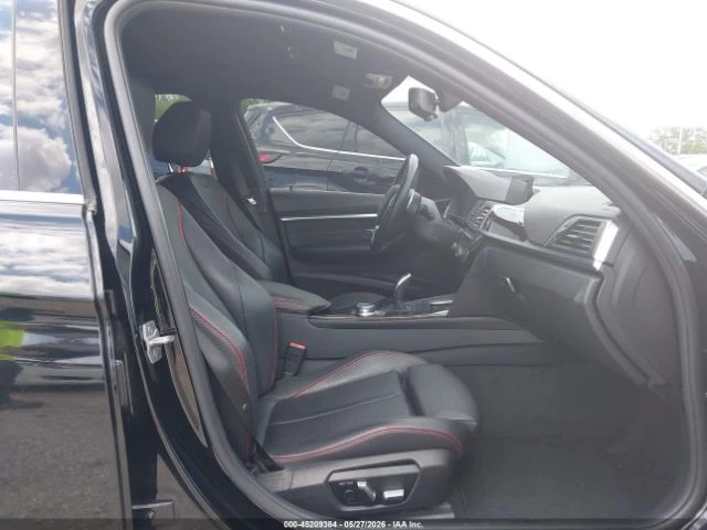 BMW 330 * xDrive* КОЖА* ПОДГРЕВ* ШИБИДАХ* , снимка 5 - Автомобили и джипове - 55135625