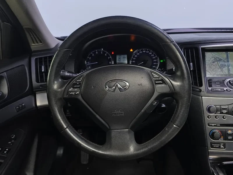 Infiniti G 25 - 2.5 - САМО 30% АВАНС, снимка 13 - Автомобили и джипове - 56285477