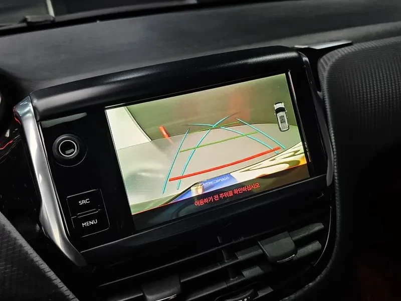 Peugeot 2008  1.5 Bluehdi Gt Line, снимка 14 - Автомобили и джипове - 56357165