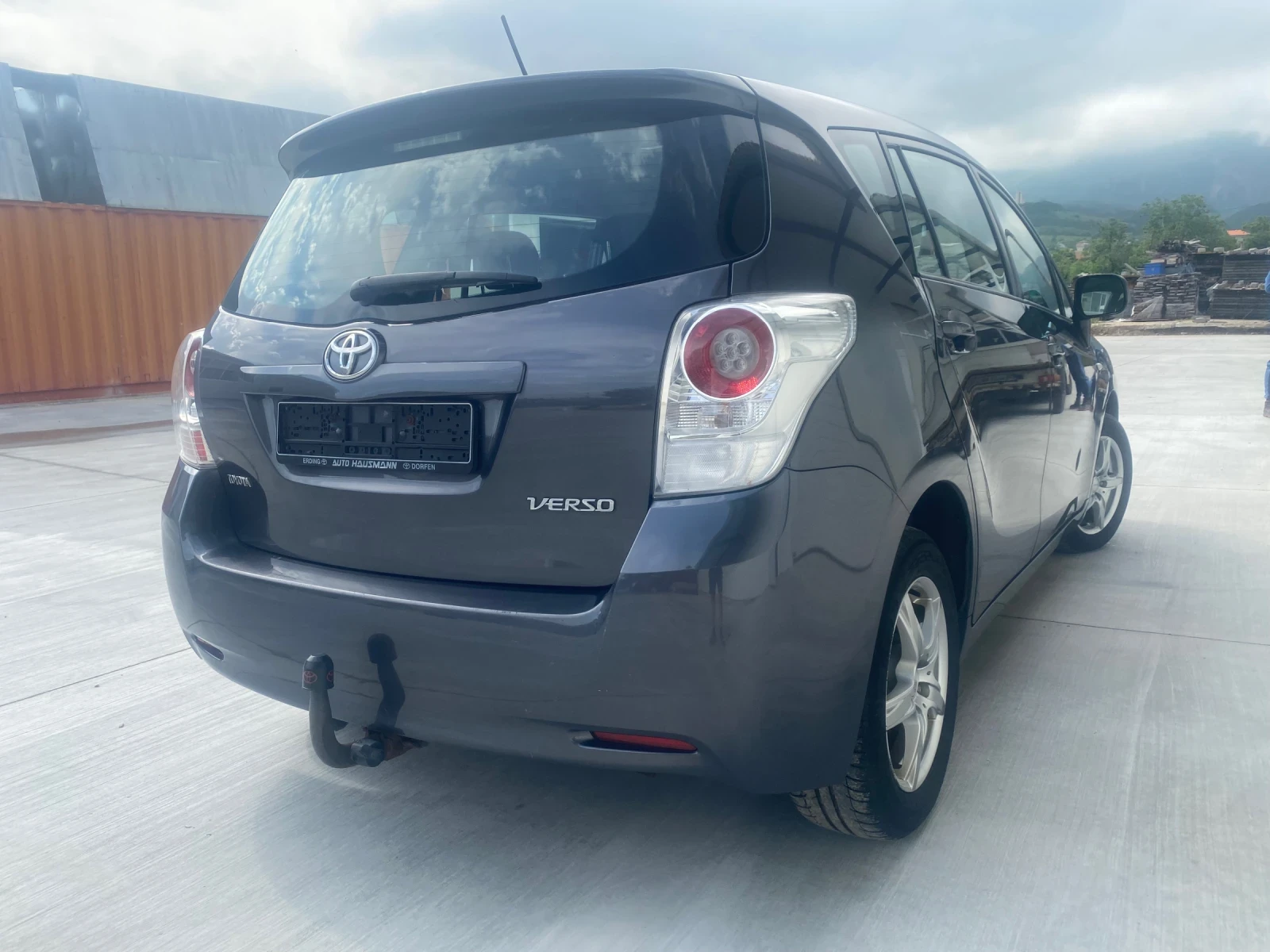 Toyota Corolla verso 2.0 d-4d face - изображение 3
