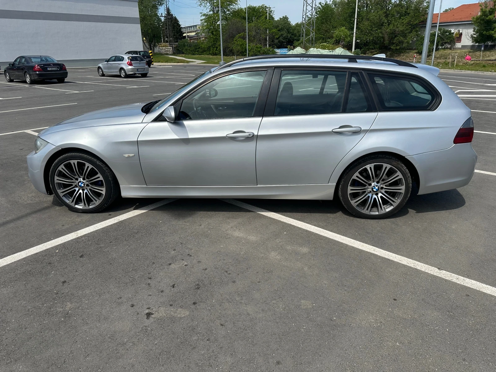 BMW 320  - изображение 4