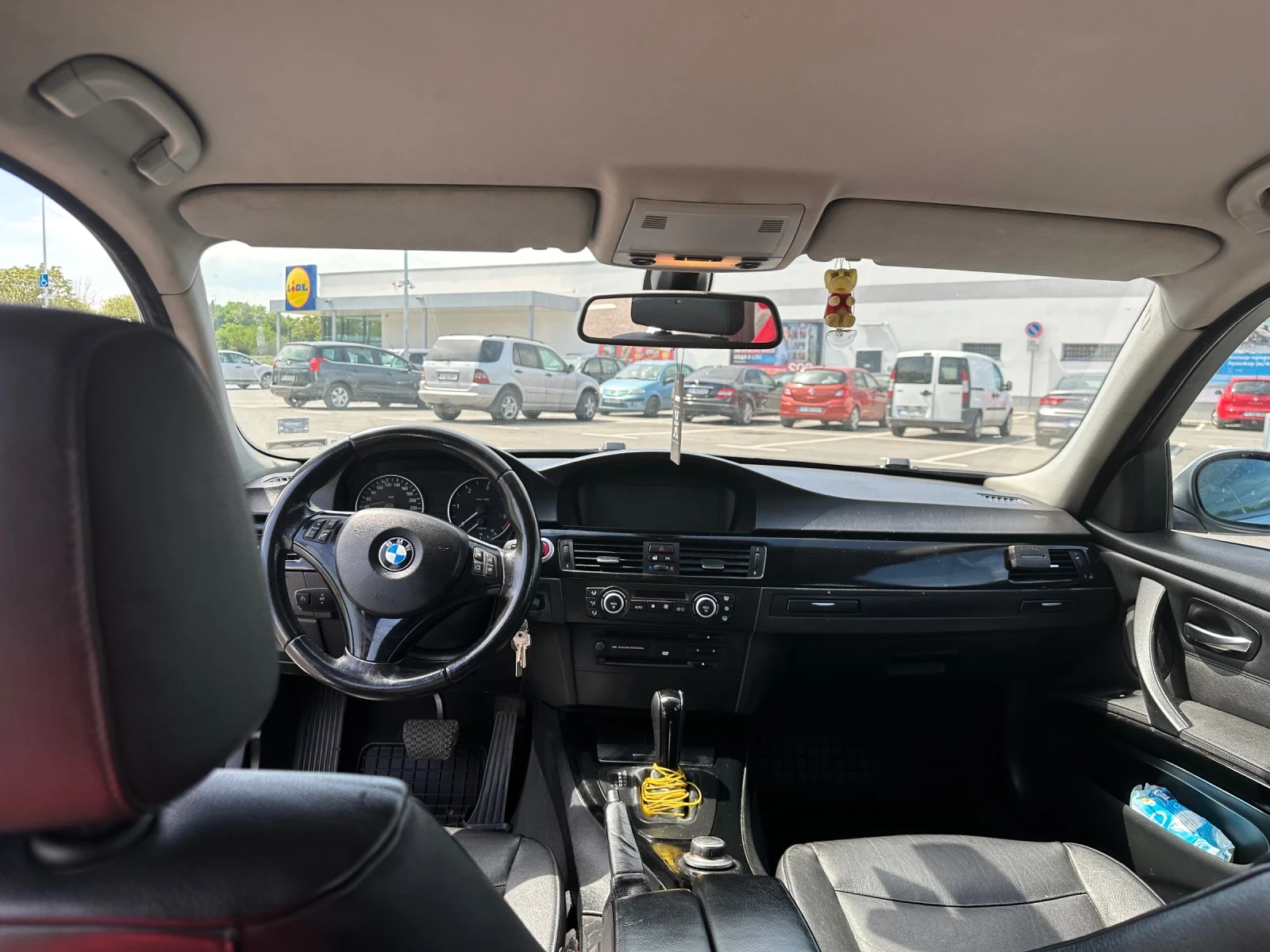 BMW 320  - изображение 5