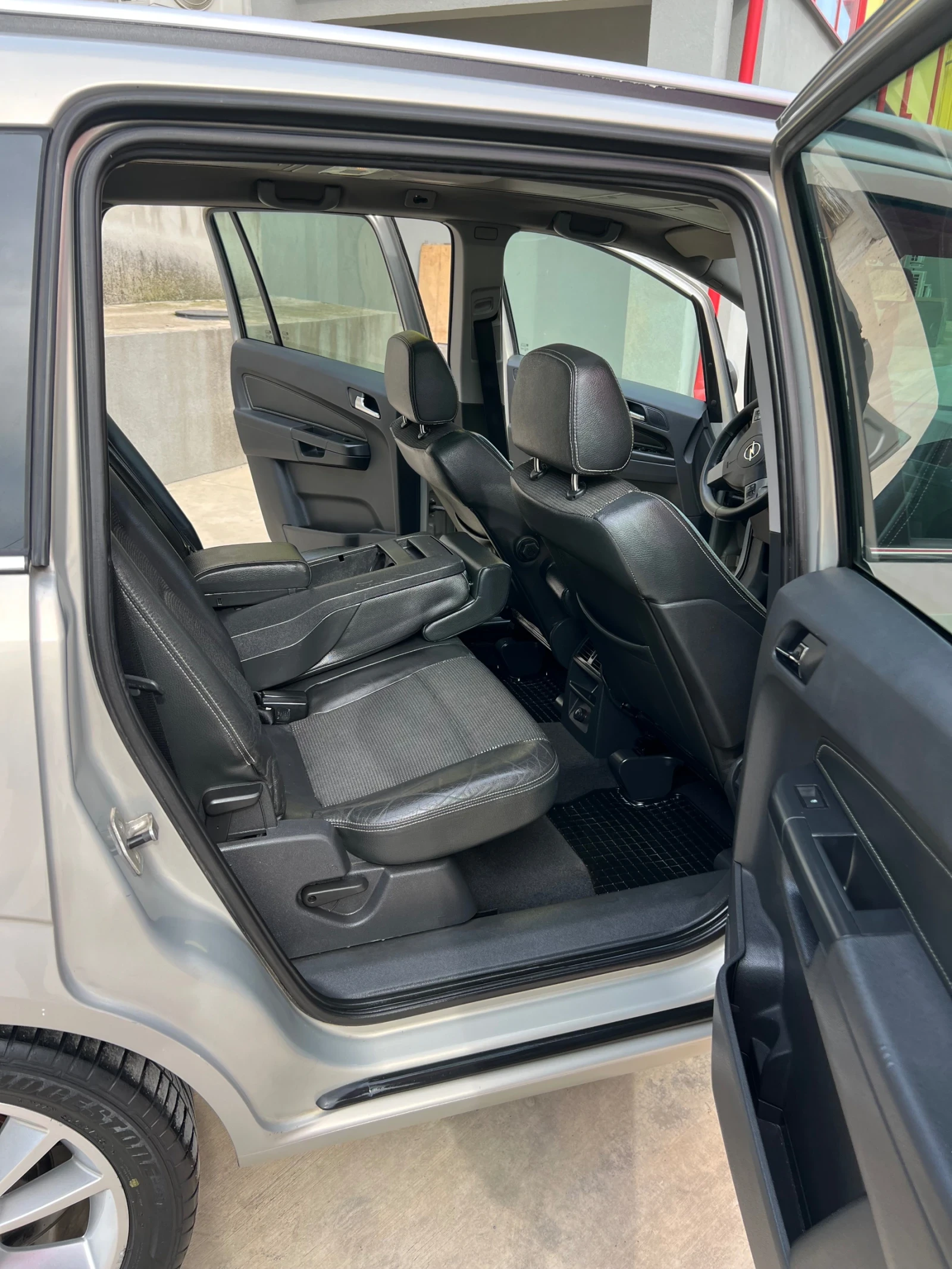 Opel Zafira  - изображение 5