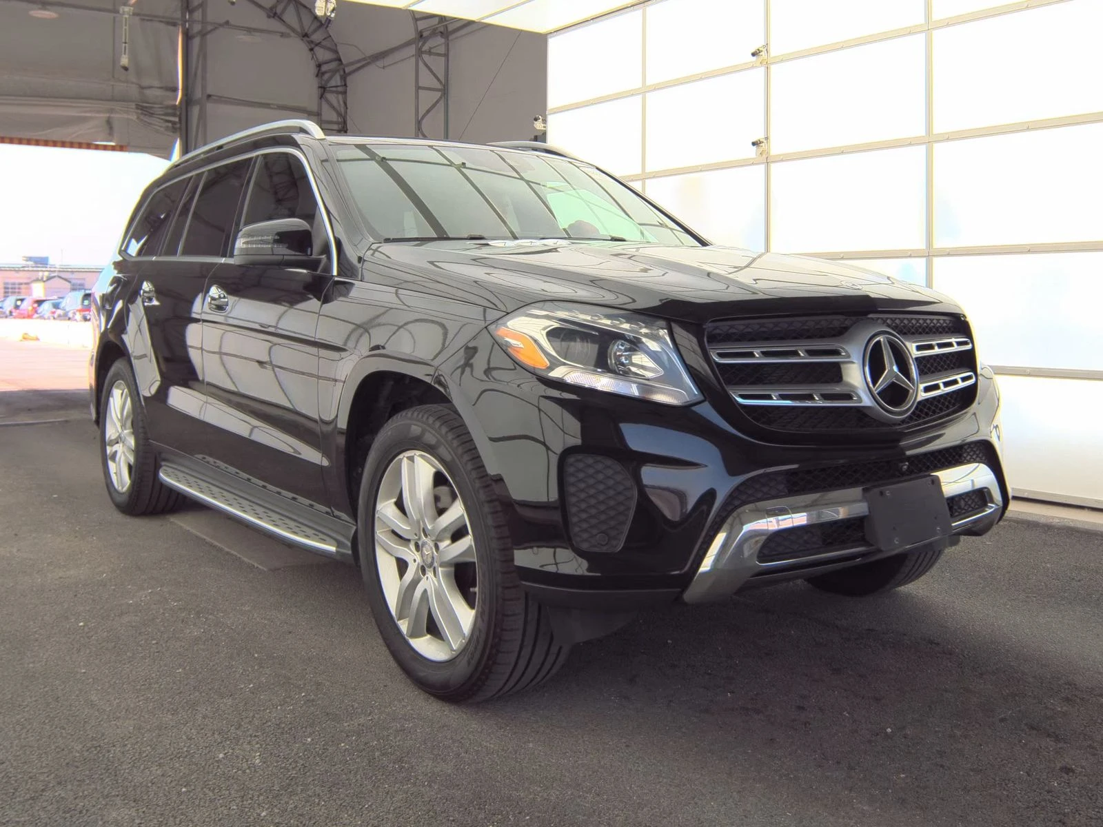 Mercedes-Benz GLS 450 4MATIC* Крайна цена до България - изображение 2