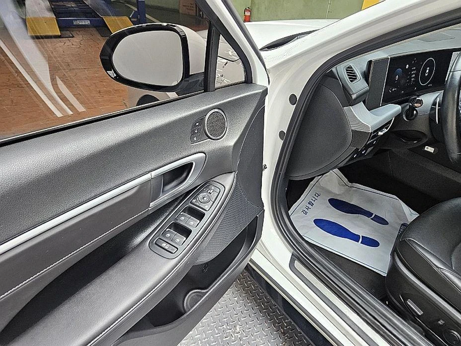 Hyundai Sonata 2.0 LPG Business 2 * НАЙ-ДОБРА ЦЕНА В БЪЛГАРИЯ*  - изображение 4