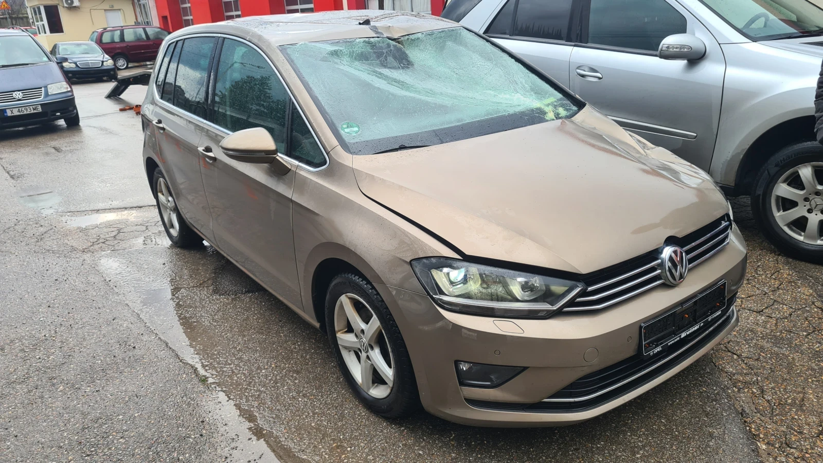 VW Sportsvan 2.0 TDI 150kс Autom