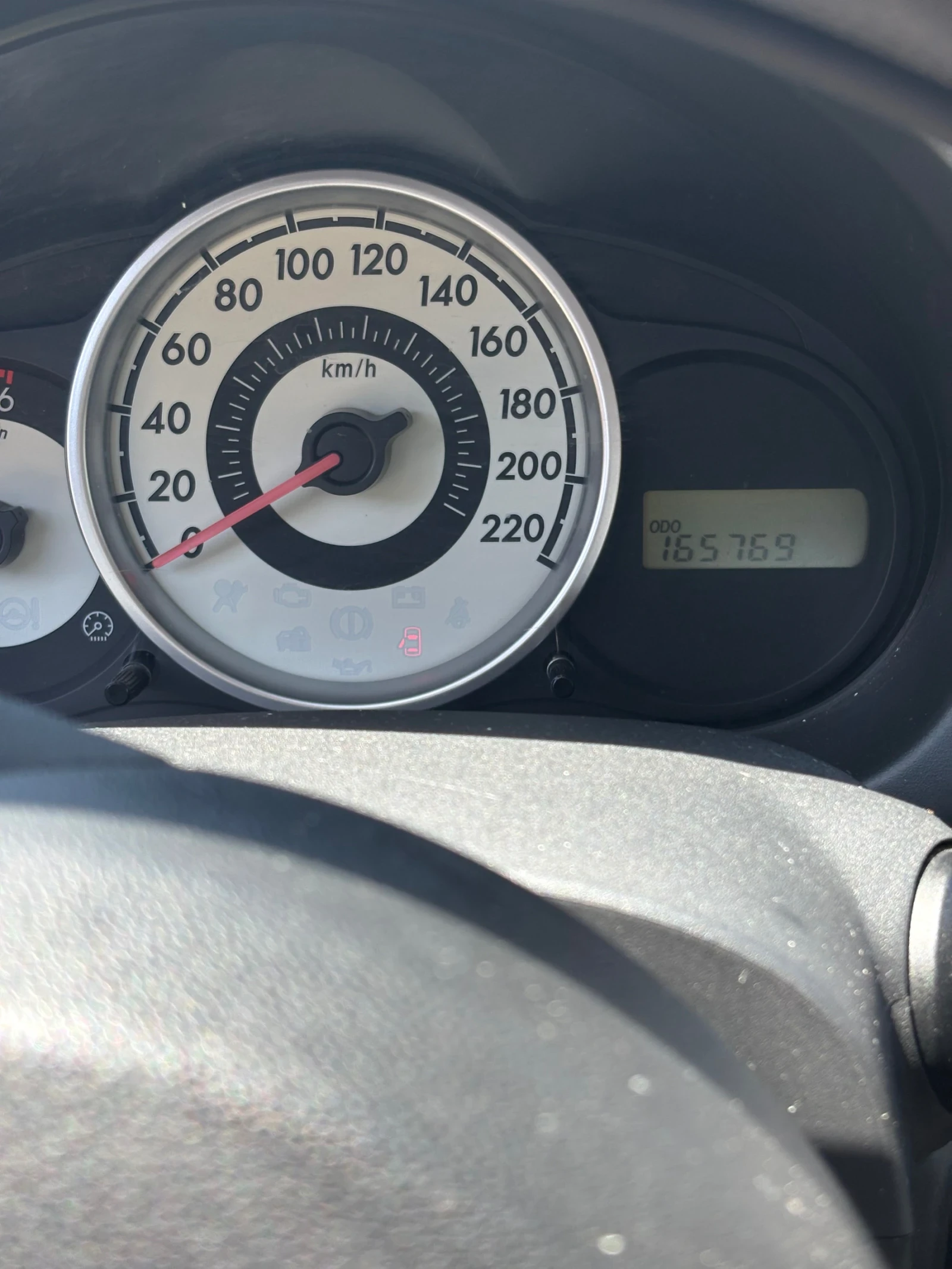 Mazda 2  - изображение 2