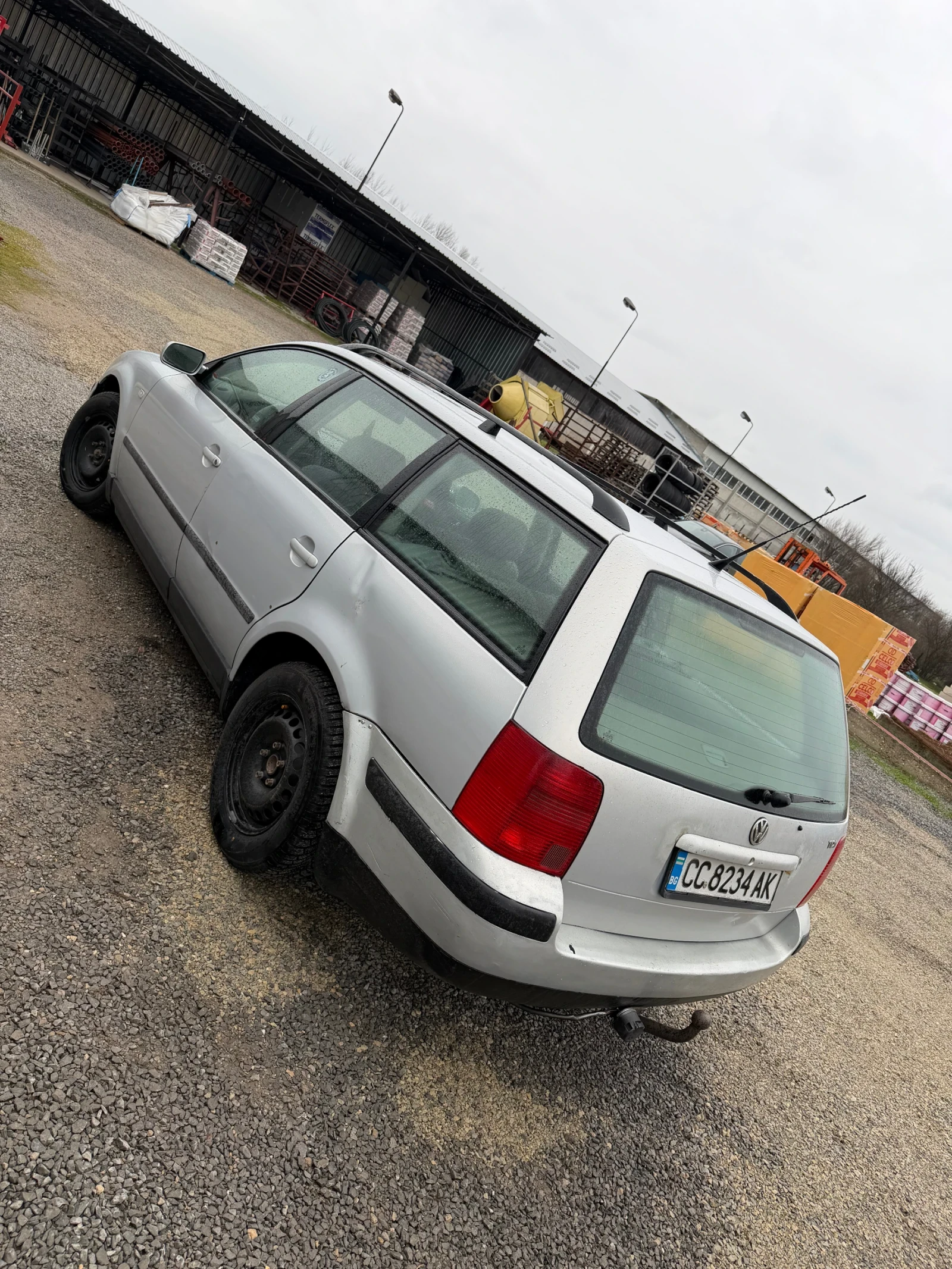 VW Passat 1.9 TDI 110 p.s B5;КЛИМАТРОНИК;ЕДИН СОБСТВЕНИК , снимка 17 - Автомобили и джипове - 53936604