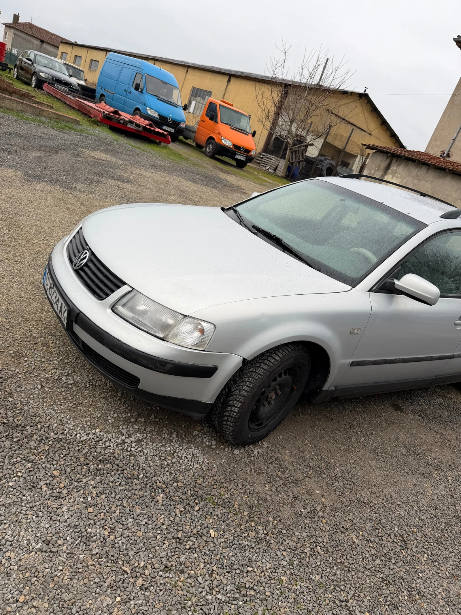 VW Passat 1.9 TDI 110 p.s B5;КЛИМАТРОНИК;ЕДИН СОБСТВЕНИК , снимка 2 - Автомобили и джипове - 53936604