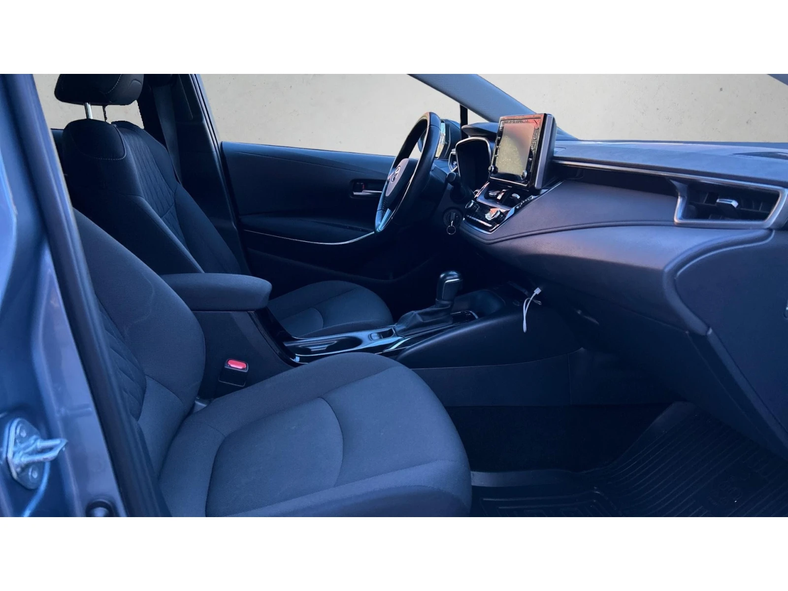 Toyota Corolla 1.5 А/Т, Месечна вноска от 227  , снимка 9 - Автомобили и джипове - 54115604