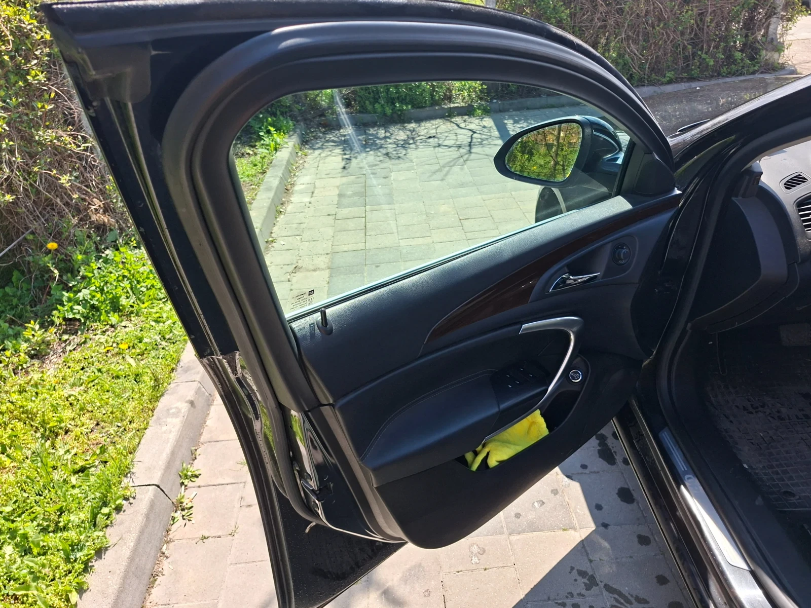 Opel Insignia Sports Tourer 4x4 2.0 Дизел 160 к.с. Автоматична, снимка 14 - Автомобили и джипове - 54166302