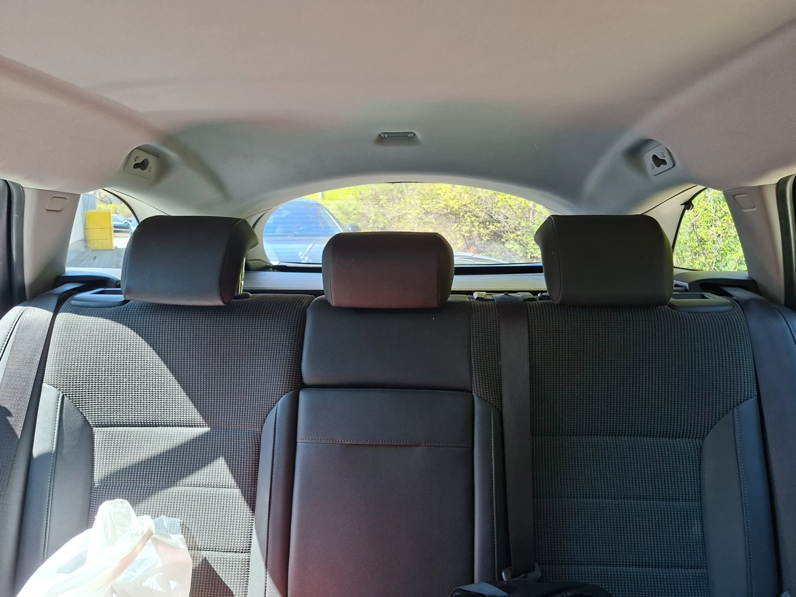 Opel Insignia Sports Tourer 4x4 2.0 Дизел 160 к.с. Автоматична, снимка 8 - Автомобили и джипове - 54166302