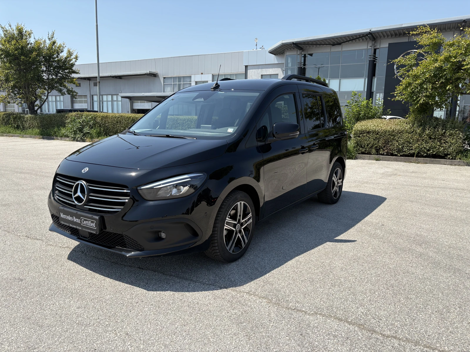 Mercedes-Benz T-класа 180d