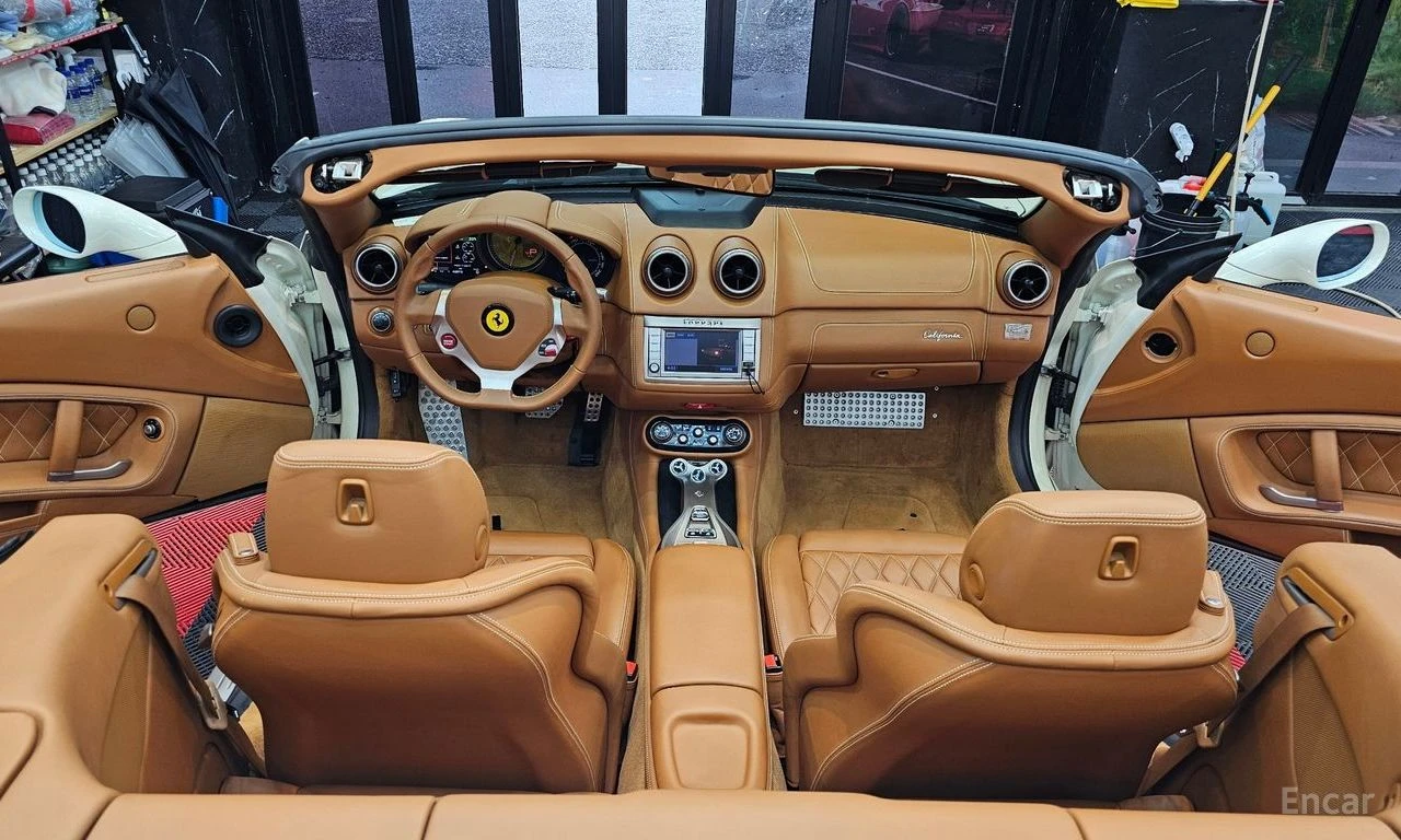 Ferrari California 4.3* V8* CABRIO, снимка 9 - Автомобили и джипове - 54609307