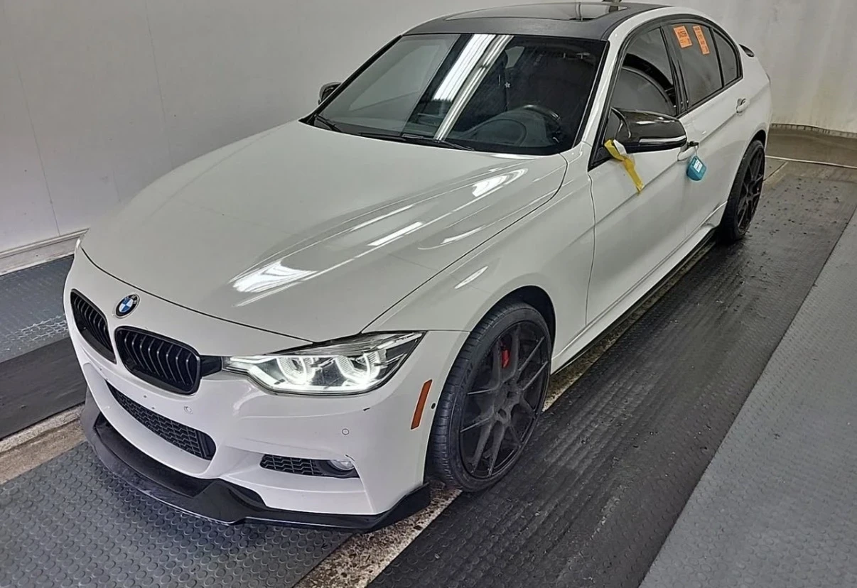 BMW 330 XDRIVE * М ПАКЕТ * ПОДГРЕВИ * ШИБИДАХ * CARFAX * 