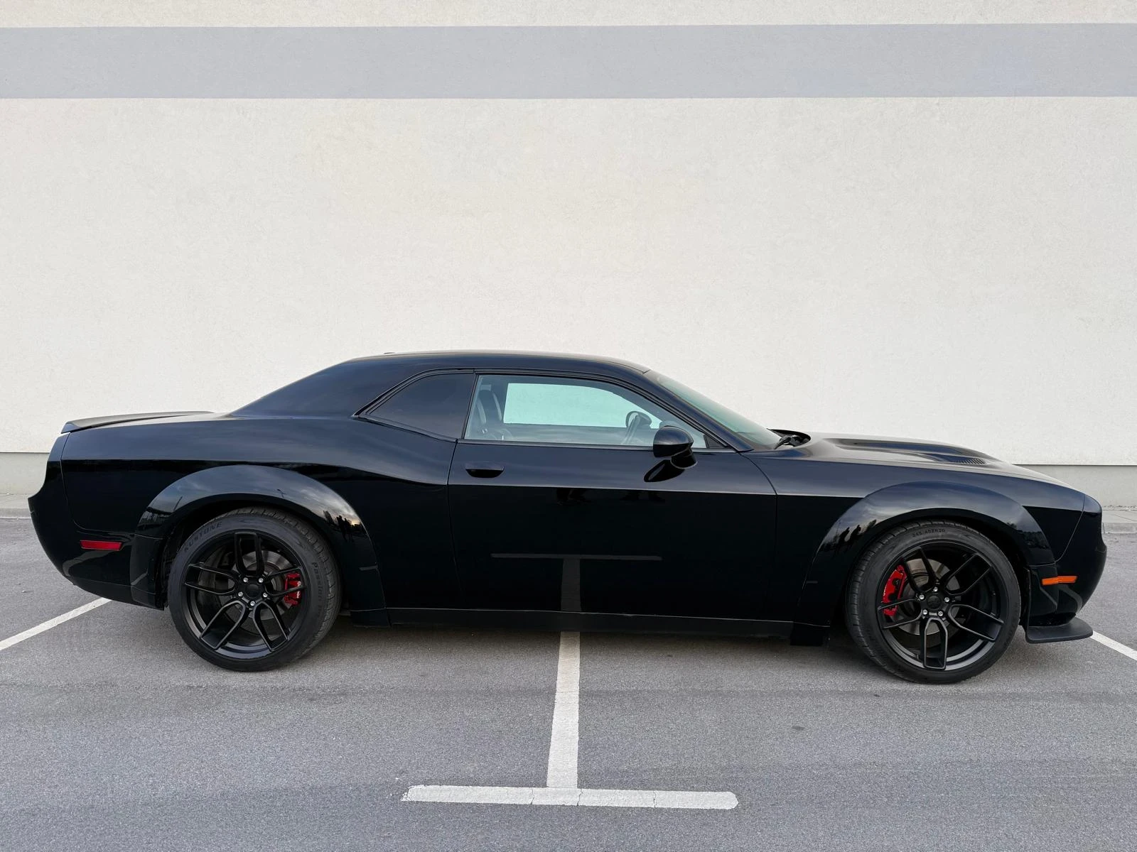 Dodge Challenger SRT, снимка 4 - Автомобили и джипове - 55273613