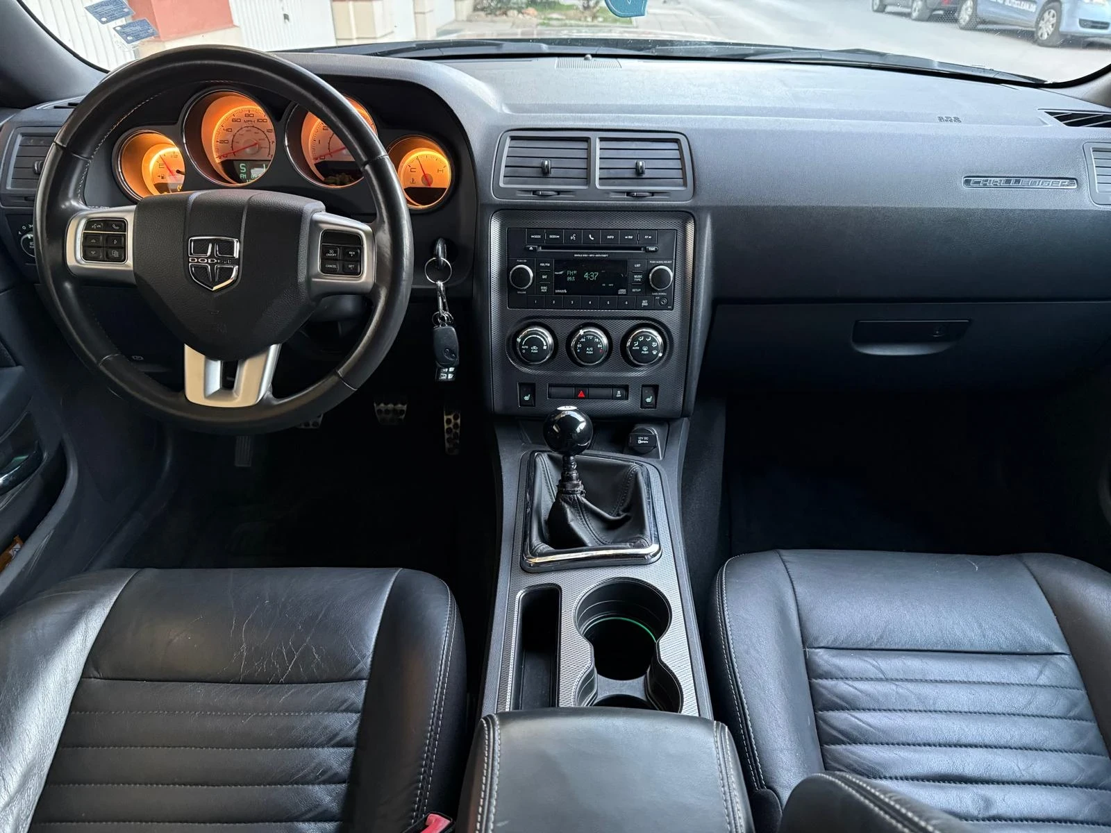 Dodge Challenger SRT, снимка 16 - Автомобили и джипове - 55273613