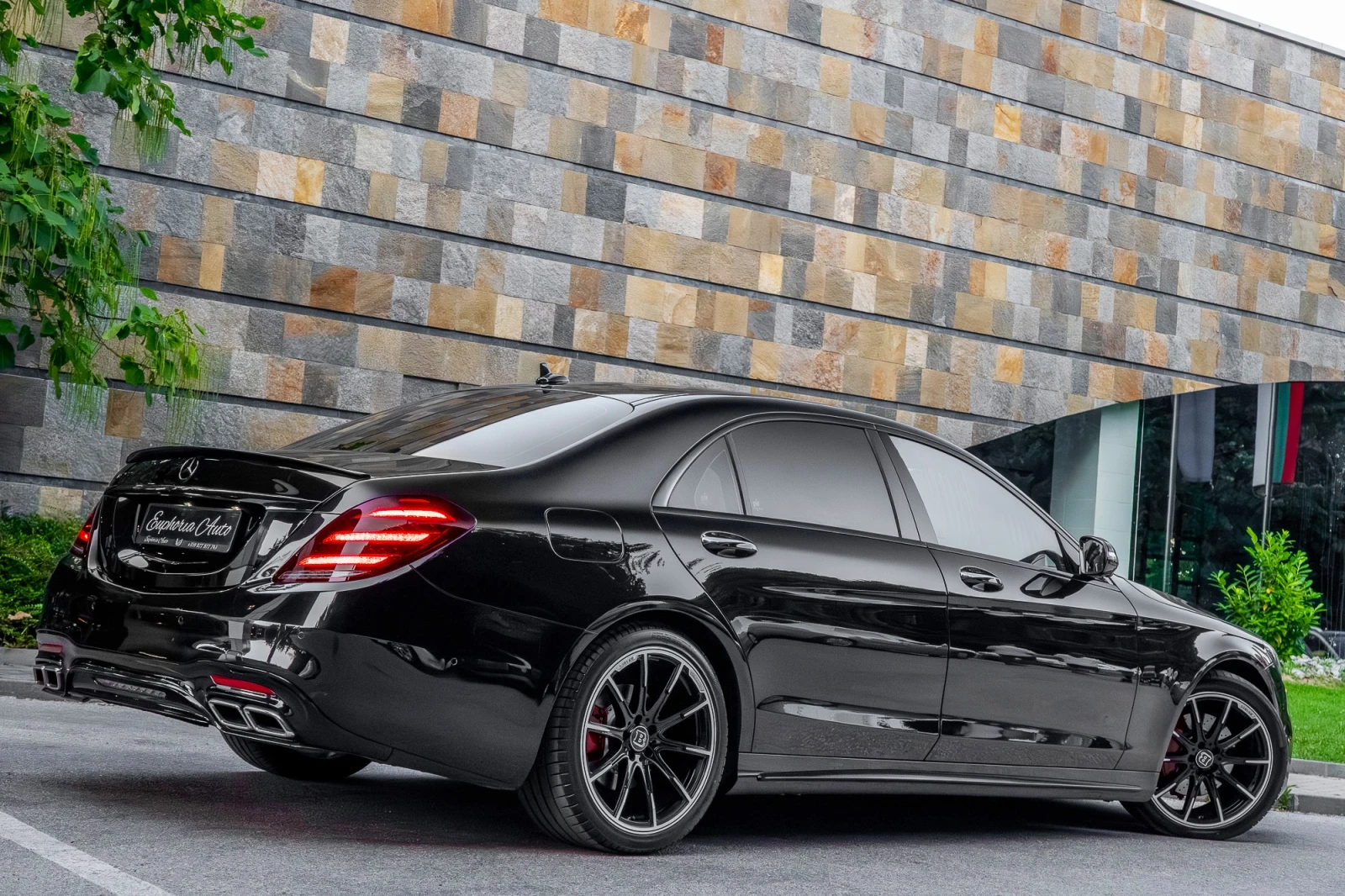 Mercedes-Benz S 350 d* 4MATIC* AMG* 9G* LONG* 3XTV* CARBON* MASSAGE, снимка 5 - Автомобили и джипове - 55450726