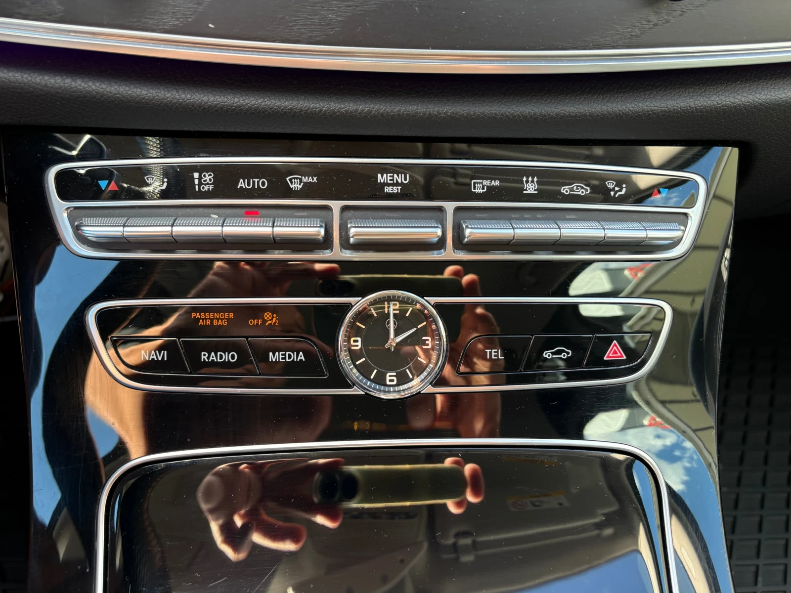 Mercedes-Benz E 350 Exclusive 3.0d 258k.c., снимка 15 - Автомобили и джипове - 56211223