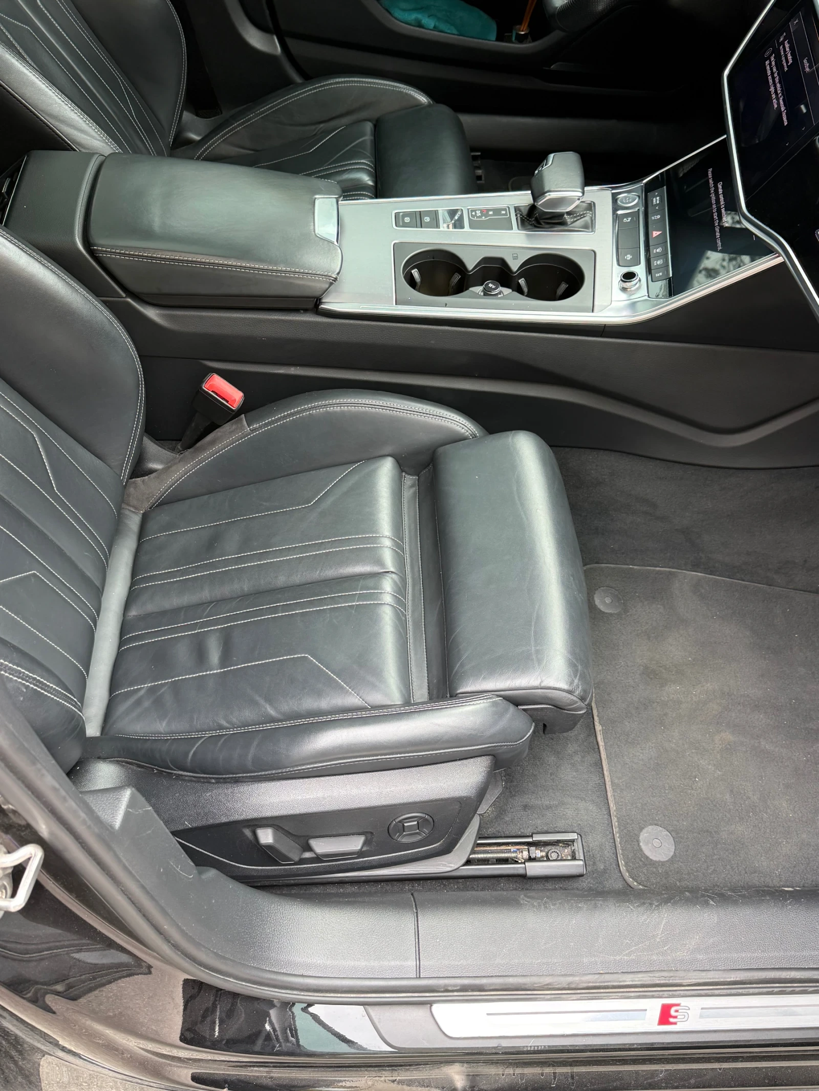 Audi A6 3XS Line, снимка 6 - Автомобили и джипове - 56222594