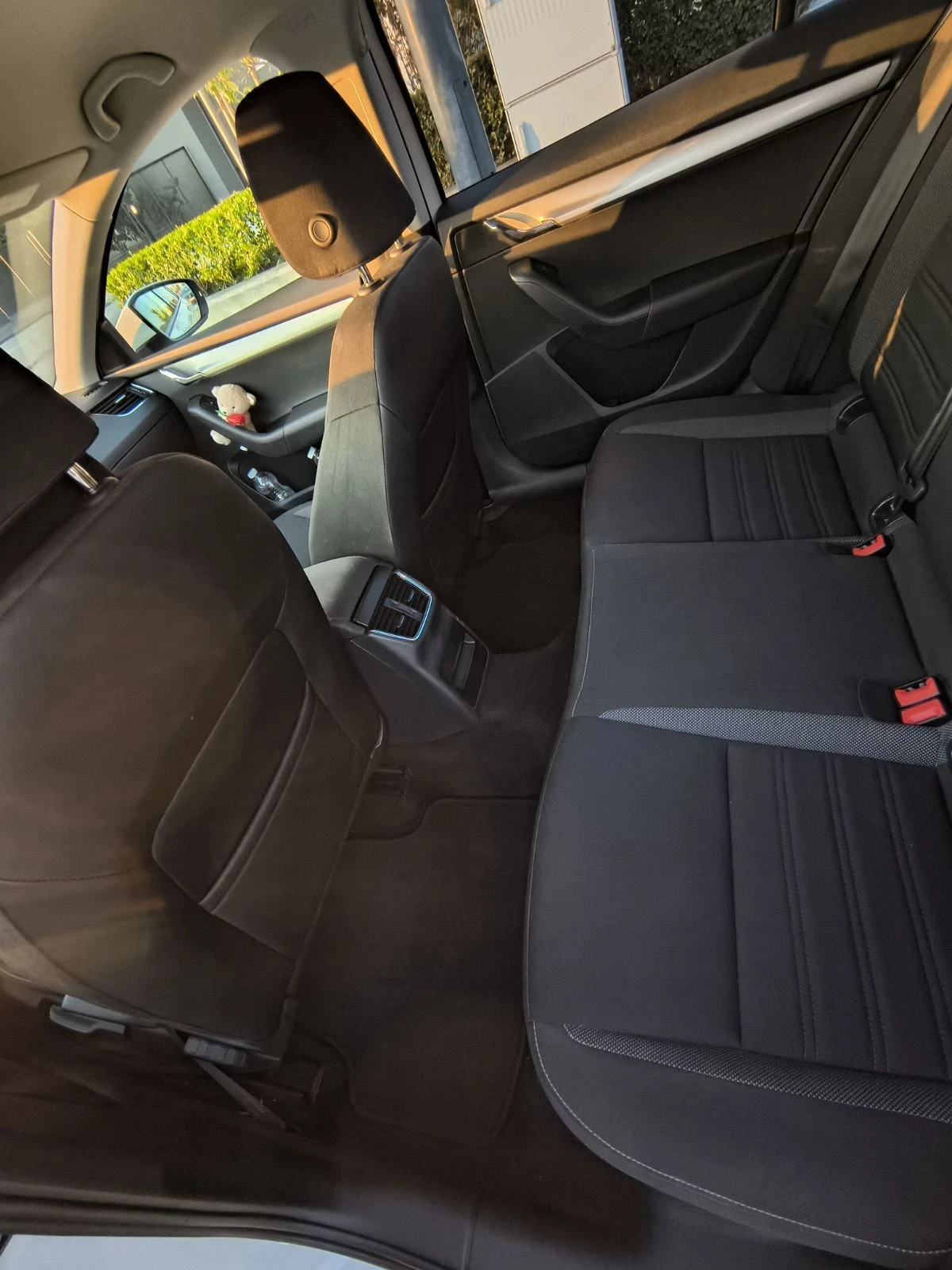 Skoda Octavia, снимка 14 - Автомобили и джипове - 56636096