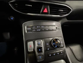 Hyundai Santa fe * Luxury* Обдухване* Пано* 360КАМ* , снимка 16