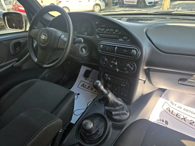 Lada Niva, снимка 8 - Автомобили и джипове - 51462160