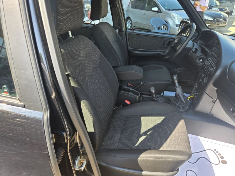 Lada Niva, снимка 7 - Автомобили и джипове - 51462160