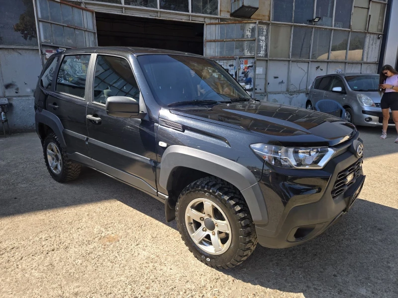 Lada Niva, снимка 3 - Автомобили и джипове - 51462160