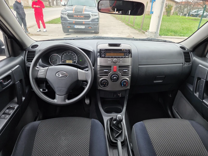 Daihatsu Terios 1.5i, снимка 8 - Автомобили и джипове - 53178769