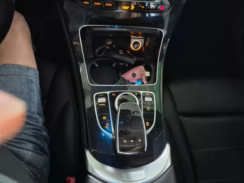 Mercedes-Benz GLC 350 E 4Matic Premium, снимка 8 - Автомобили и джипове - 55799669