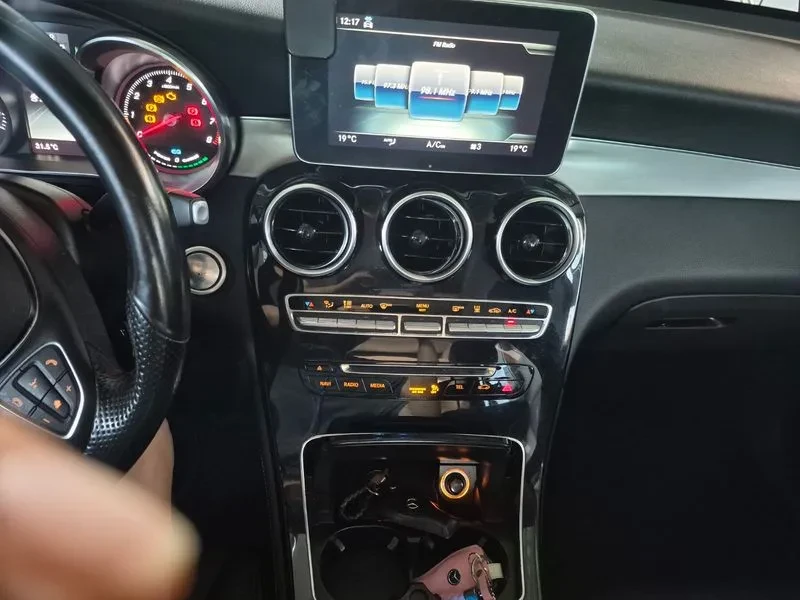 Mercedes-Benz GLC 350 E 4Matic Premium, снимка 7 - Автомобили и джипове - 55799669