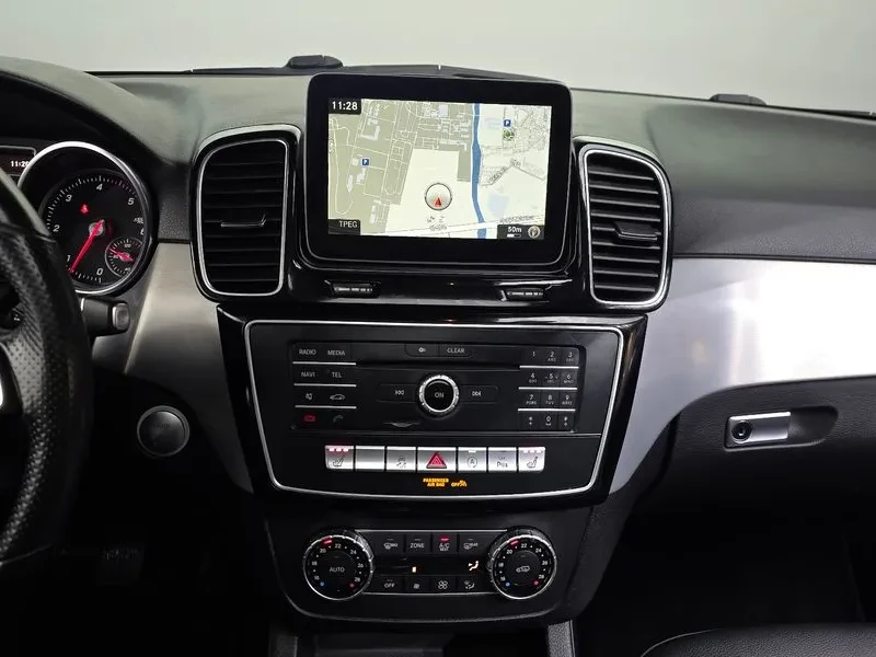 Mercedes-Benz GLE 350 W166 4Matic, снимка 14 - Автомобили и джипове - 55914490