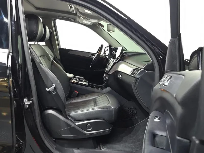Mercedes-Benz GLE 350 W166 4Matic, снимка 11 - Автомобили и джипове - 55914490