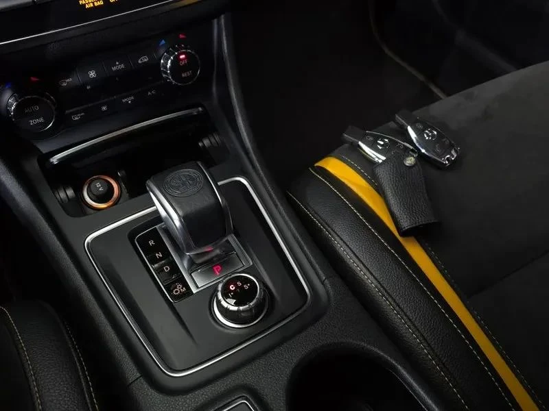 Mercedes-Benz GLA 45 AMG, снимка 9 - Автомобили и джипове - 56737102