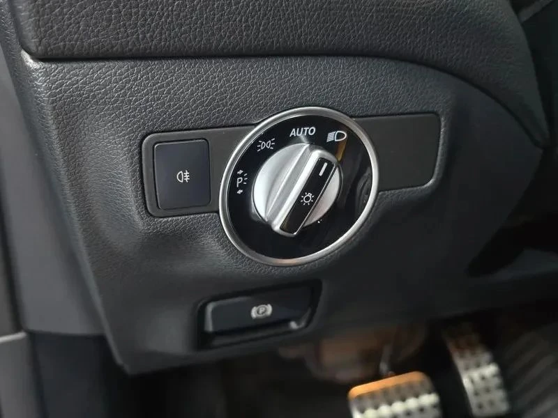 Mercedes-Benz GLA 45 AMG, снимка 17 - Автомобили и джипове - 56737102