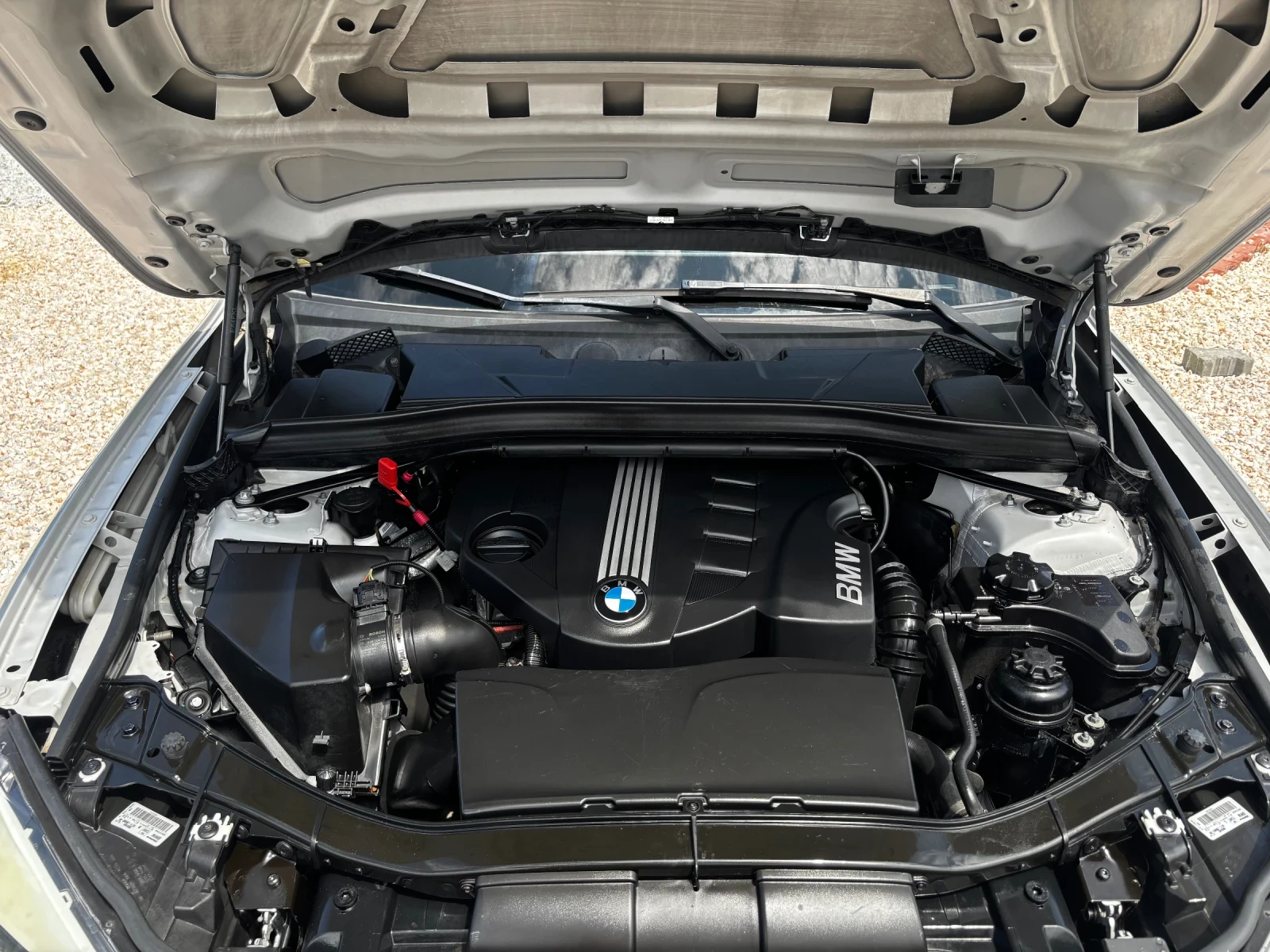 BMW X1  - изображение 8